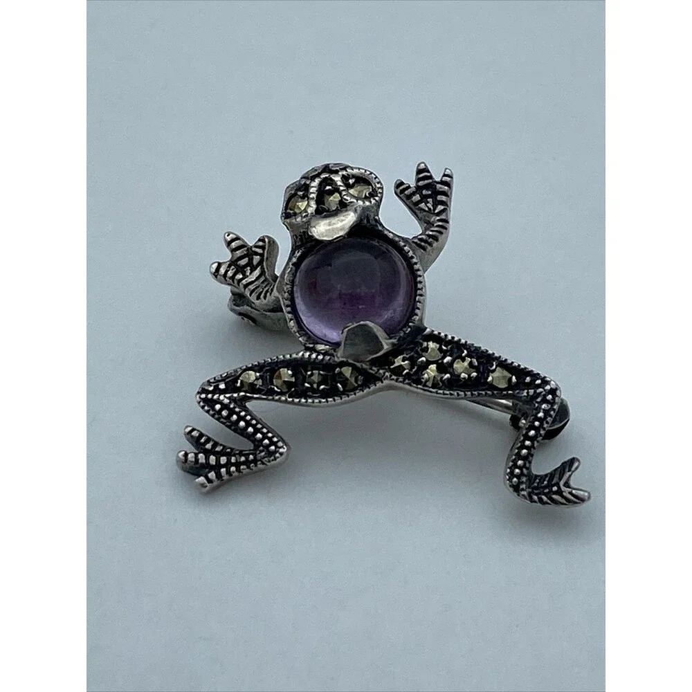 Vintage Sterling Silver Purple Amethyst and Marcasite Frog Pin Brooch